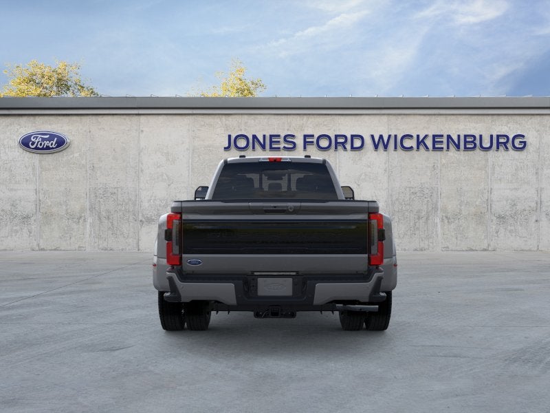2026 Ford Super Duty F-450 DRW Platinum