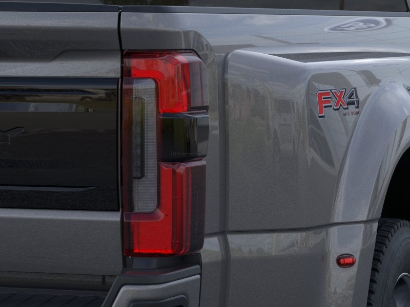2026 Ford Super Duty F-450 DRW F-450® Platinum®